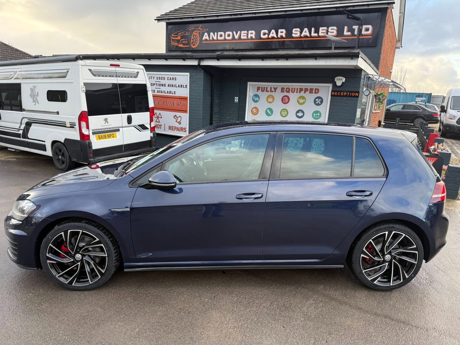 Used Volkswagen Golf 2015 for sale - 77220579: Photo 2