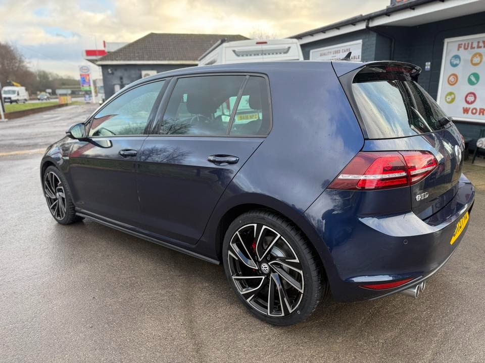 Used Volkswagen Golf 2015 for sale - 77220579: Photo 3