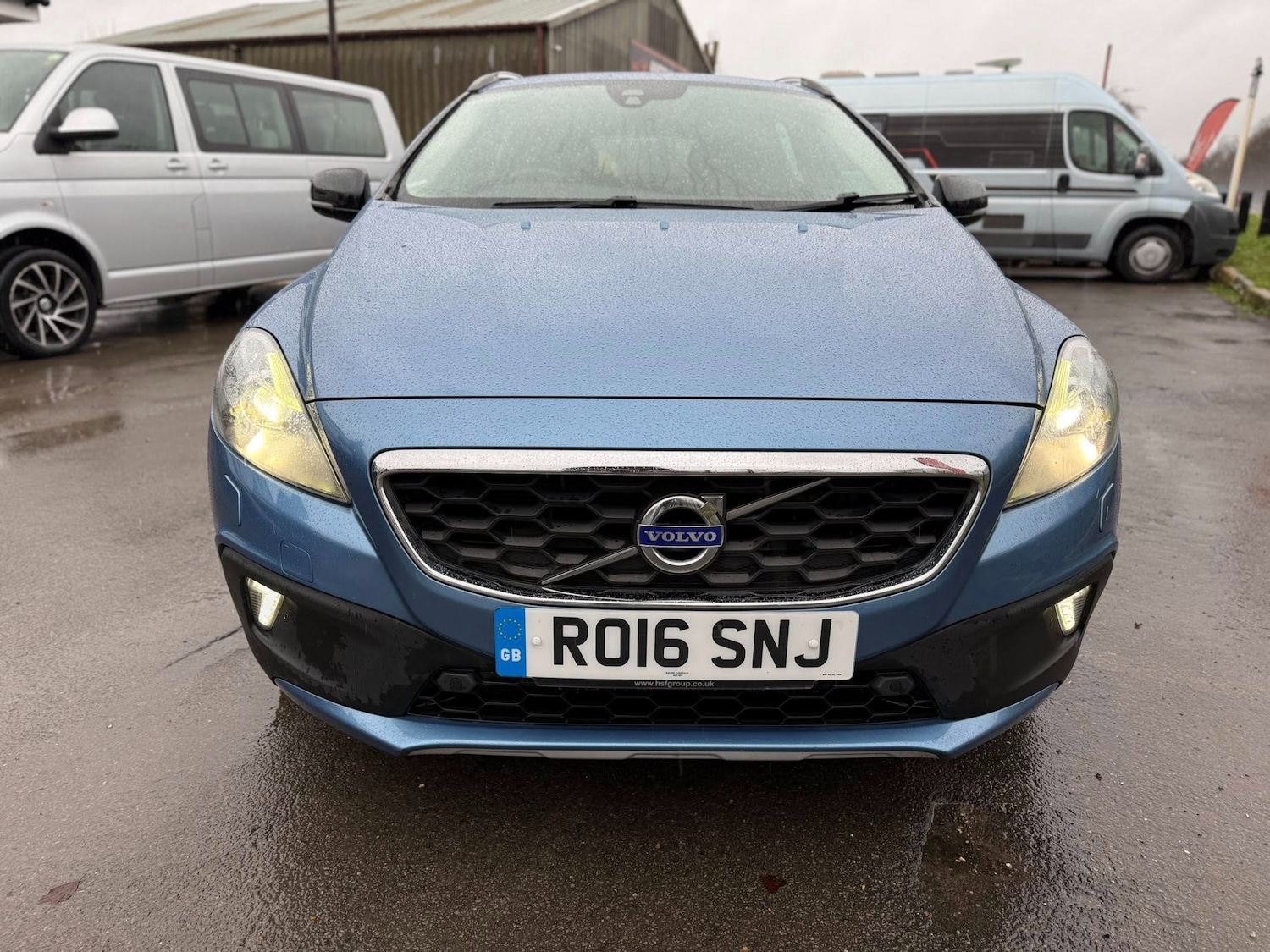Used Volvo V40 2016 for sale - 77208203: Photo 10