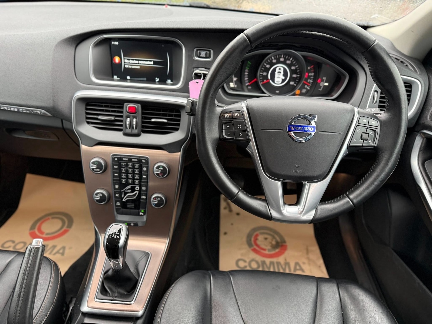 Used Volvo V40 2016 for sale - 77208203: Photo 18