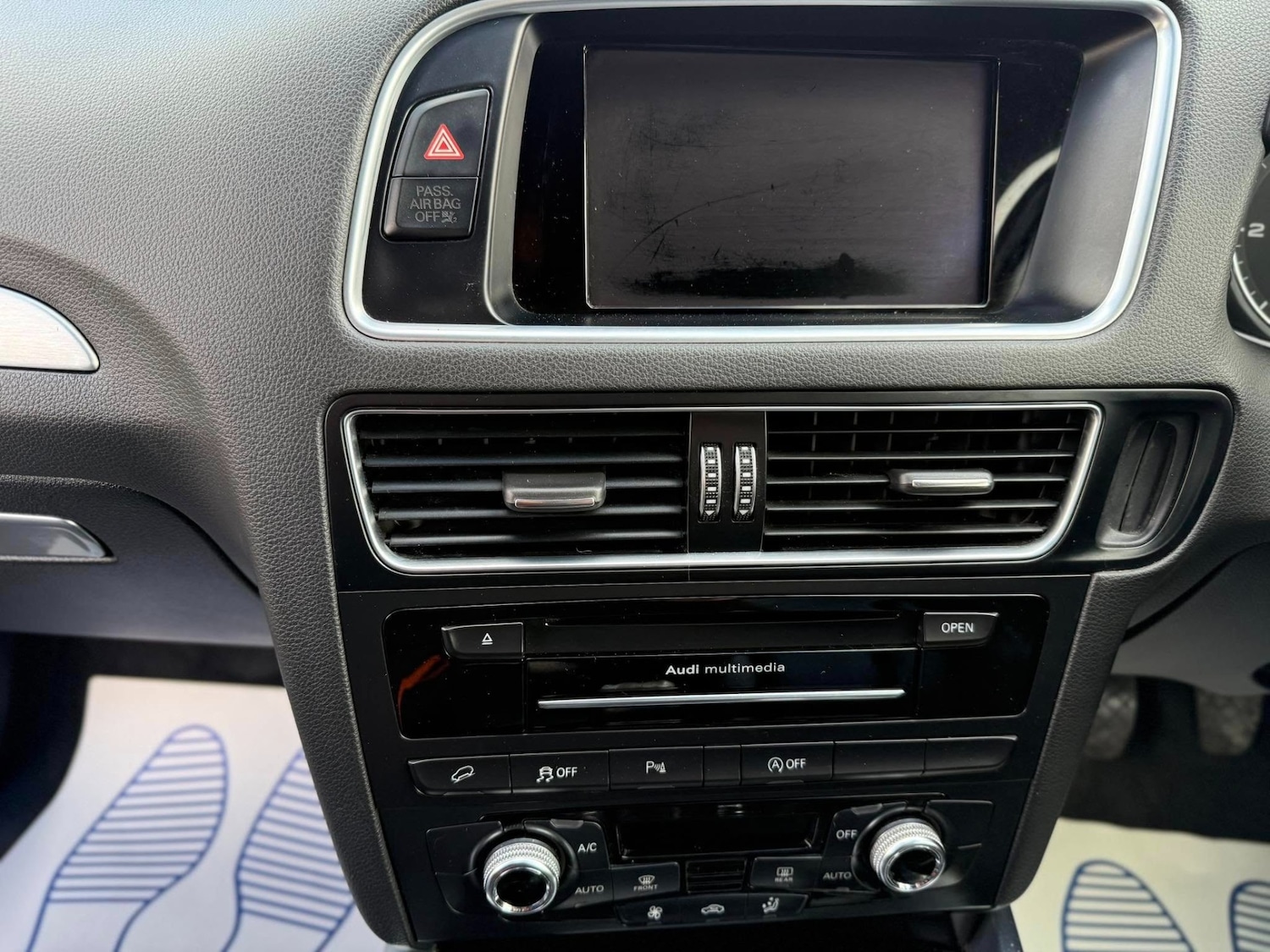 Used Audi Q5 2015 for sale - 76048733: Photo 24