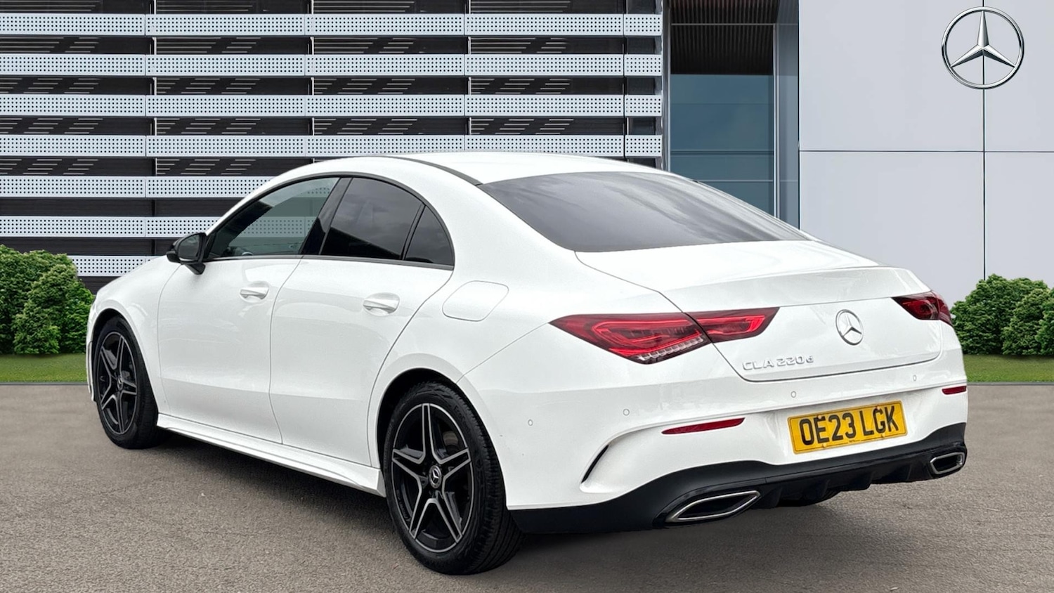 Used Mercedes-Benz CLA 2023 for sale - 76274372: Photo 2