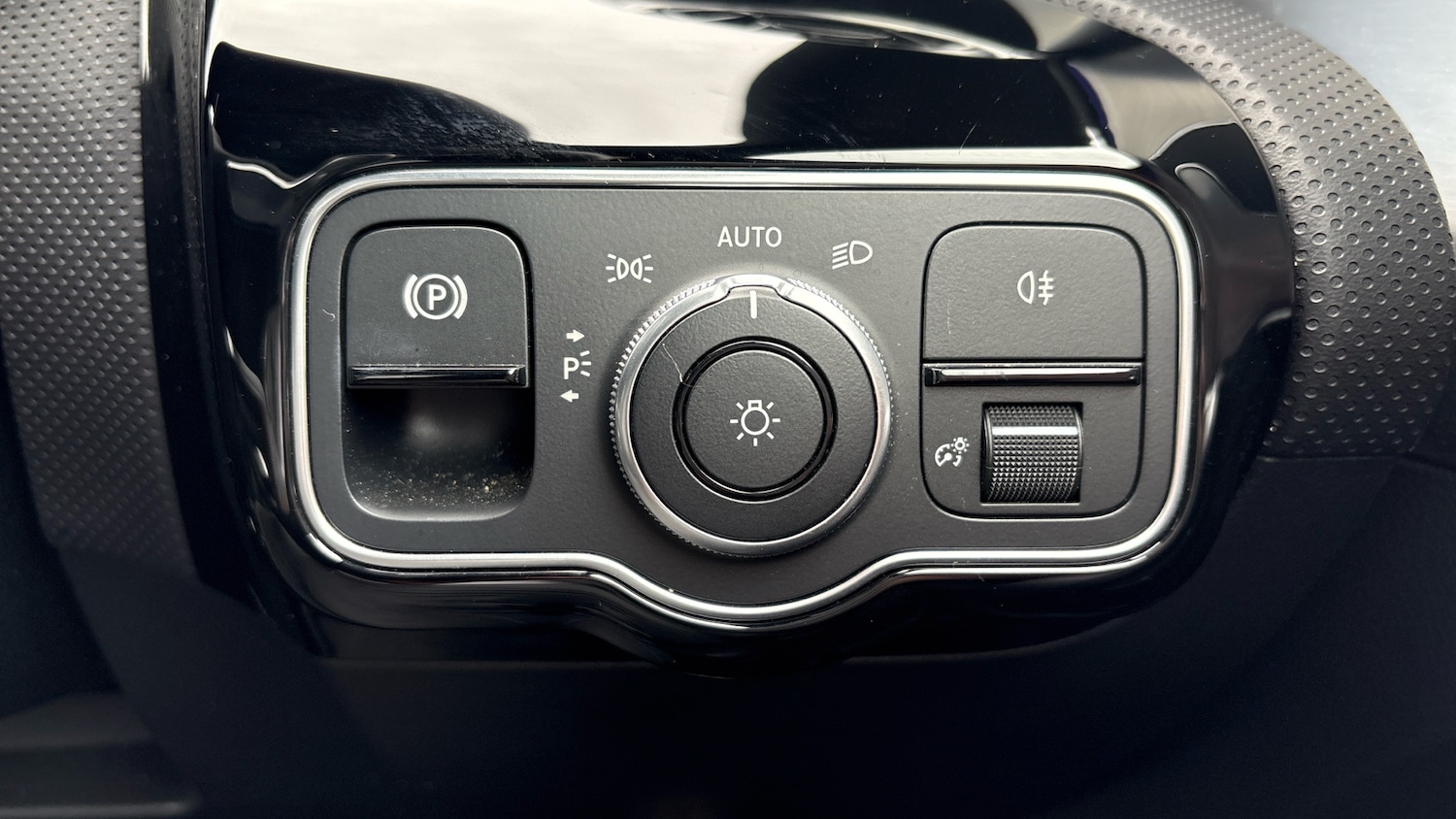 Used Mercedes-Benz CLA 2023 for sale - 76274372: Photo 34