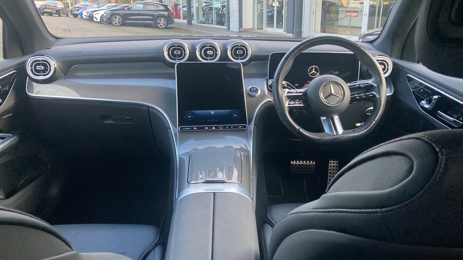 Used Mercedes-Benz GLC 2024 for sale - 76612525: Photo 10