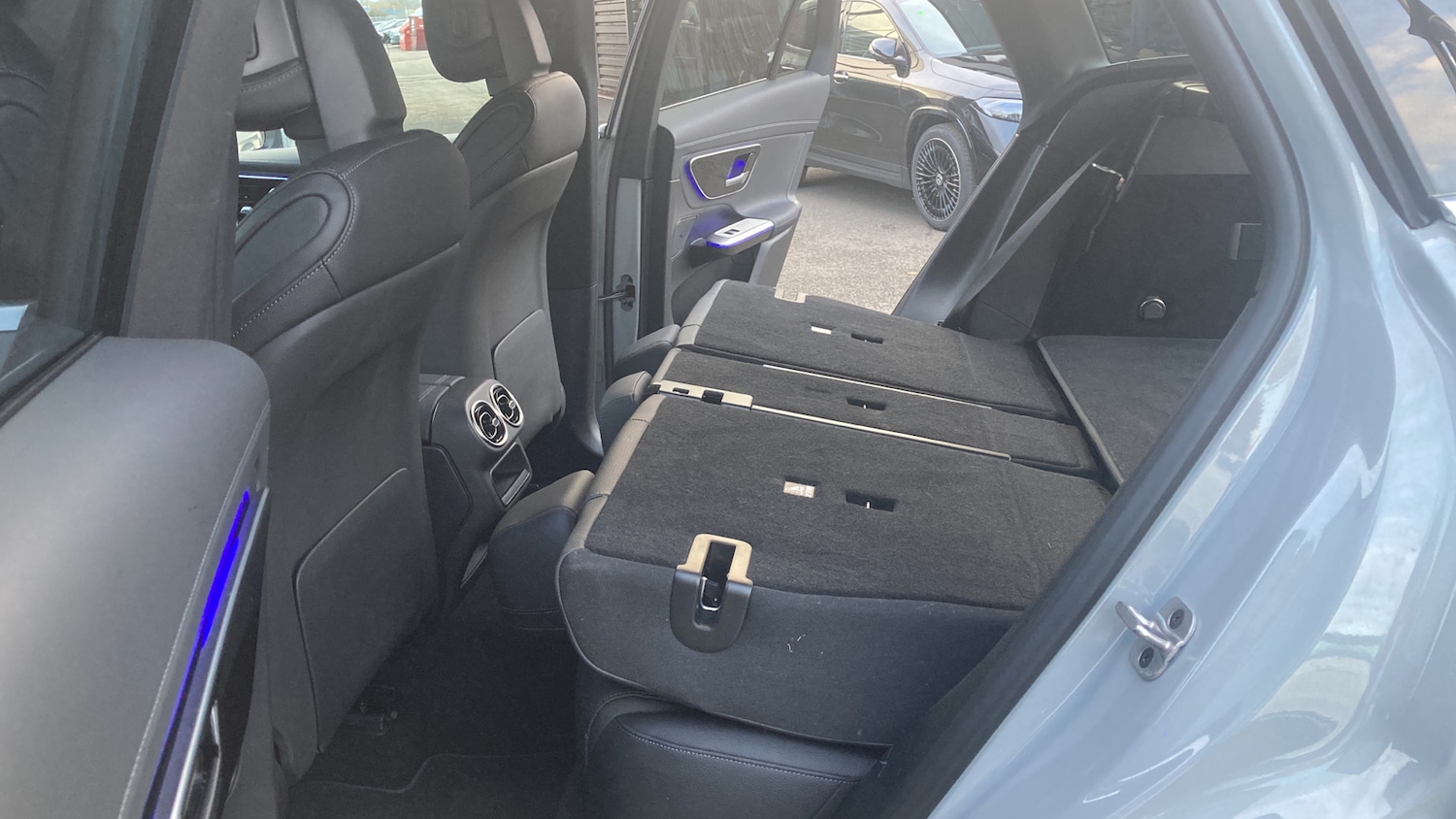 Used Mercedes-Benz GLC 2024 for sale - 76612525: Photo 37