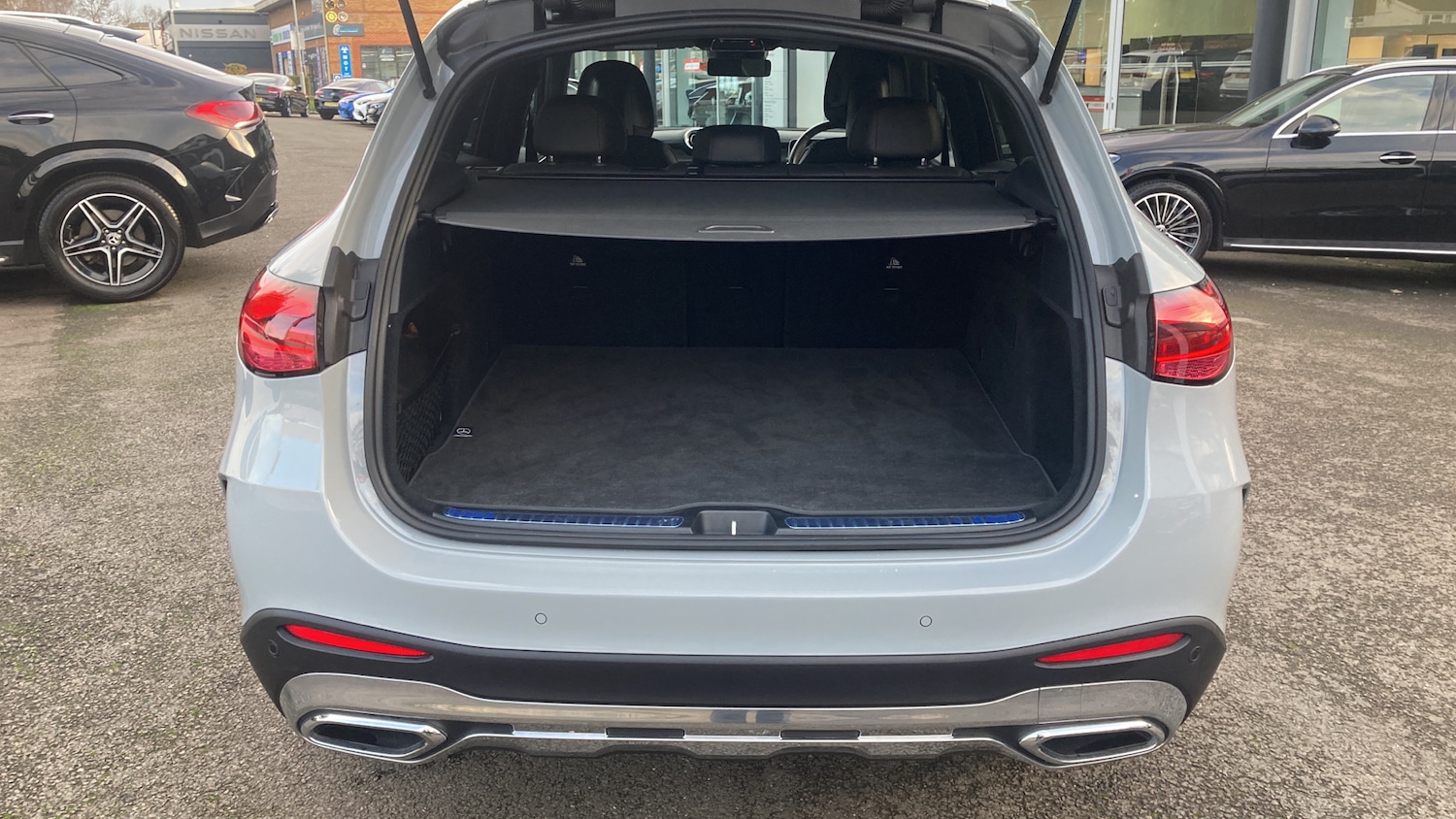 Used Mercedes-Benz GLC 2024 for sale - 76612525: Photo 4