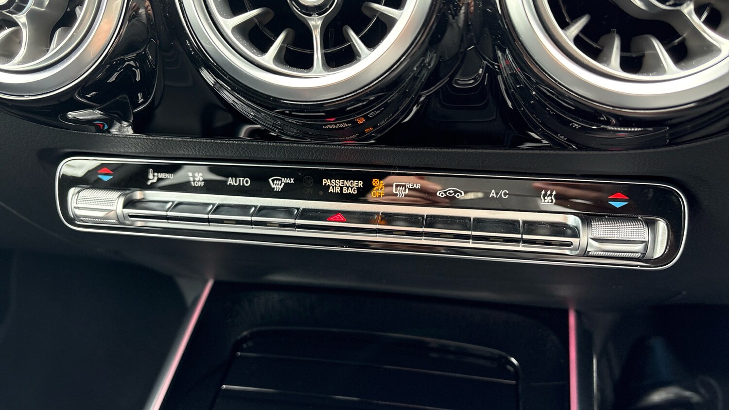 Used Mercedes-Benz EQA 2025 for sale - 76329905: Photo 28