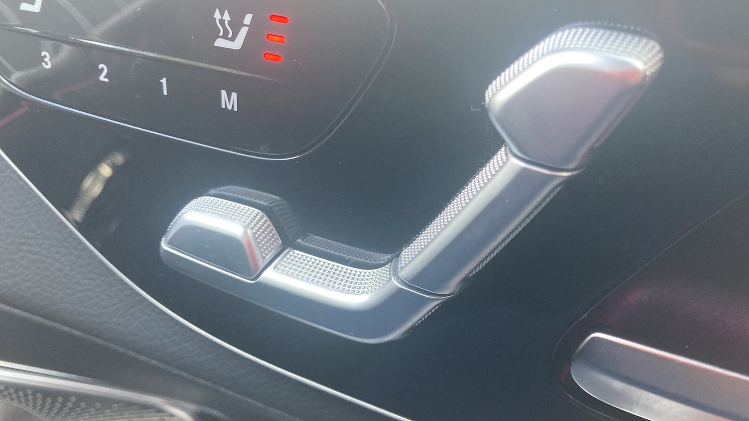 Used Mercedes-Benz GLC 2025 for sale - 76627820: Photo 25