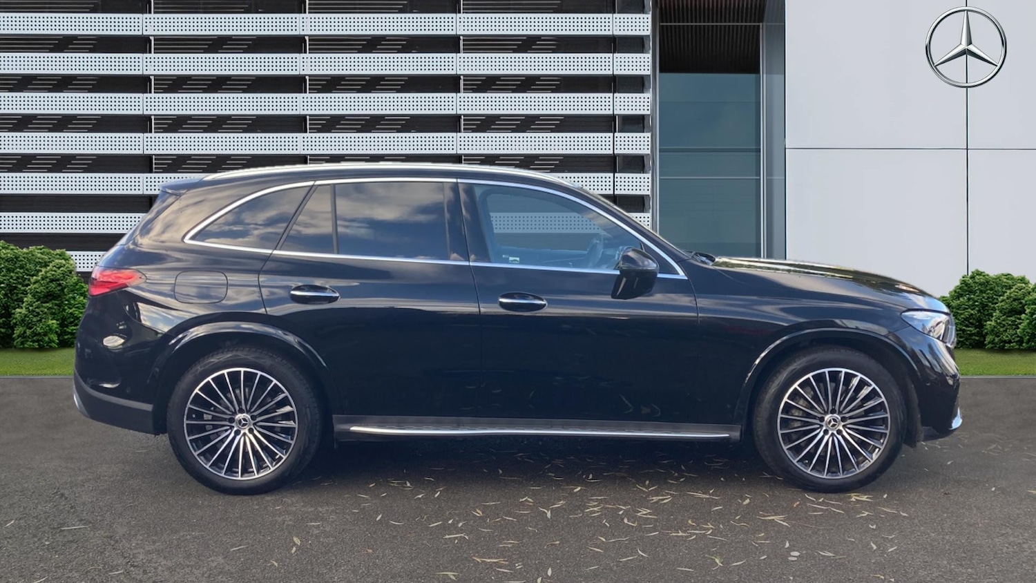 Used Mercedes-Benz GLC 2025 for sale - 76627820: Photo 5