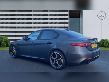 Used Alfa Romeo Giulia 2021 for sale - 76945318: Photo