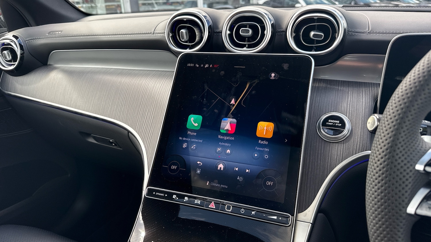 Used Mercedes-Benz GLC 2025 for sale - 76611142: Photo 12