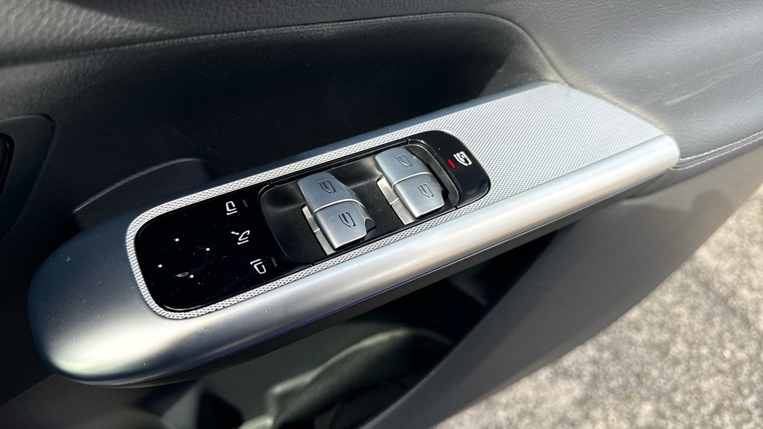 Used Mercedes-Benz GLC 2025 for sale - 76611142: Photo 30