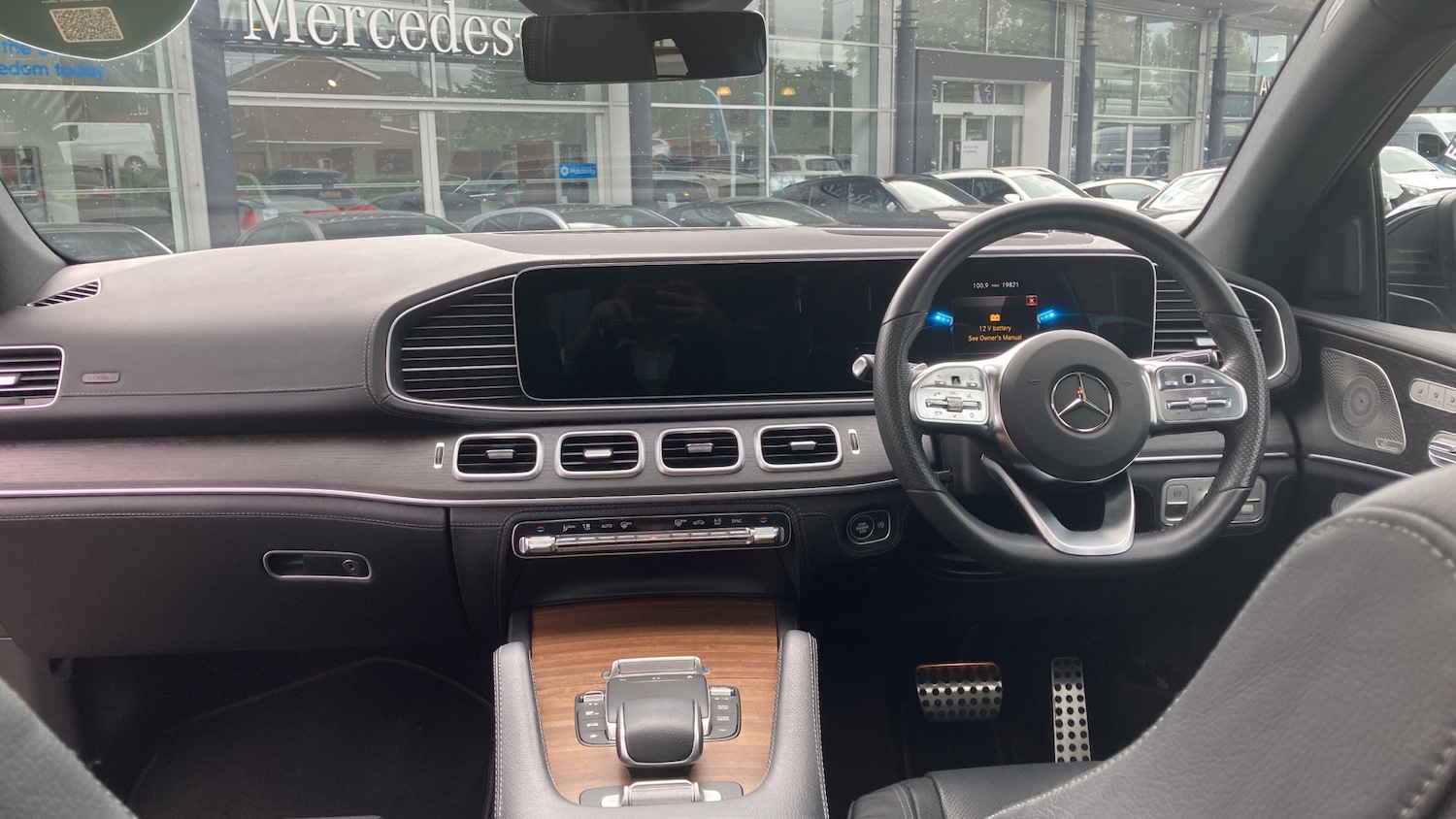 Used Mercedes-Benz GLE 2023 for sale - 76384871: Photo 10