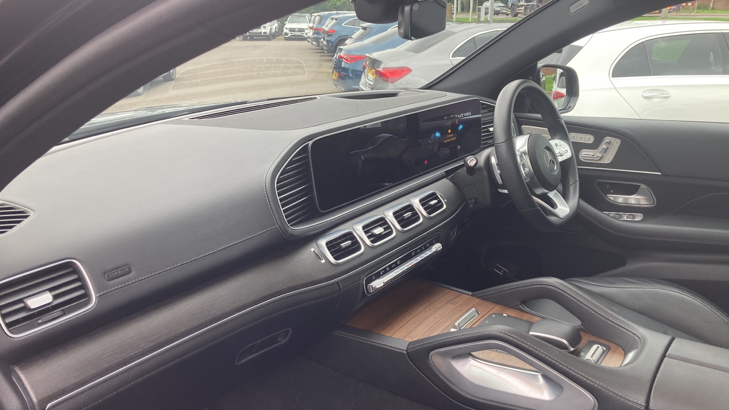 Used Mercedes-Benz GLE 2023 for sale - 76384871: Photo 9