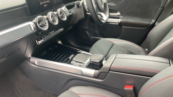 Used Mercedes-Benz GLB 2023 for sale - 75701518: Photo 13