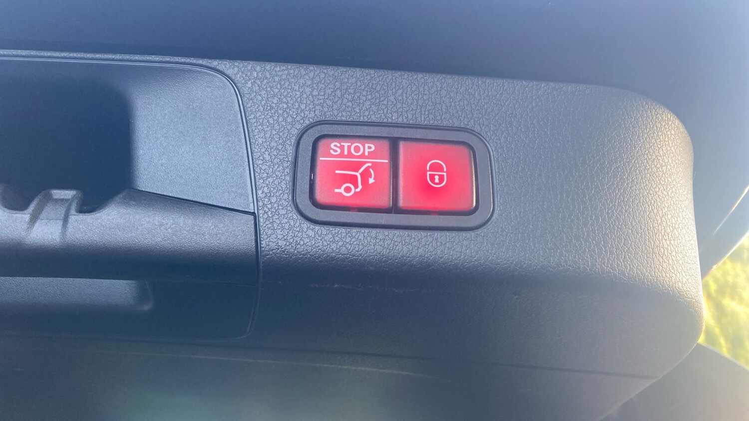 Used Mercedes-Benz GLB 2023 for sale - 76627903: Photo 24