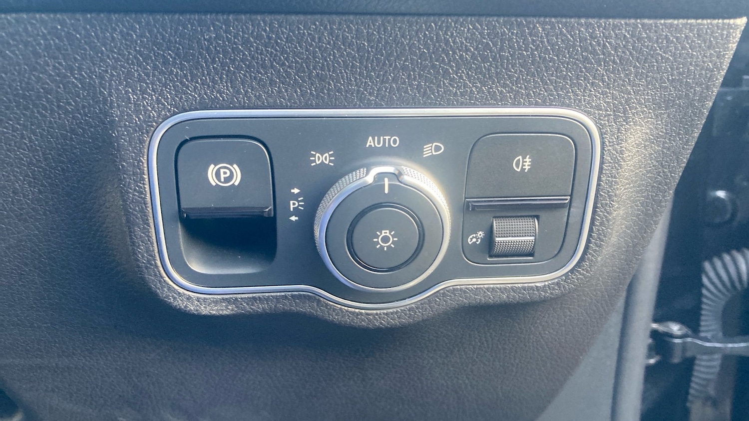 Used Mercedes-Benz GLB 2023 for sale - 76627903: Photo 29