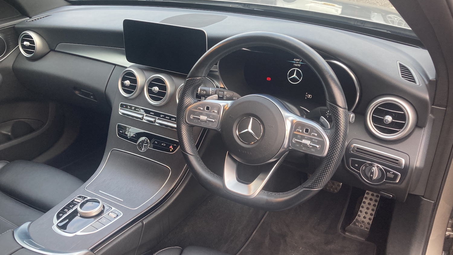 Used Mercedes-Benz C Class 2021 for sale - 76653141: Photo 11