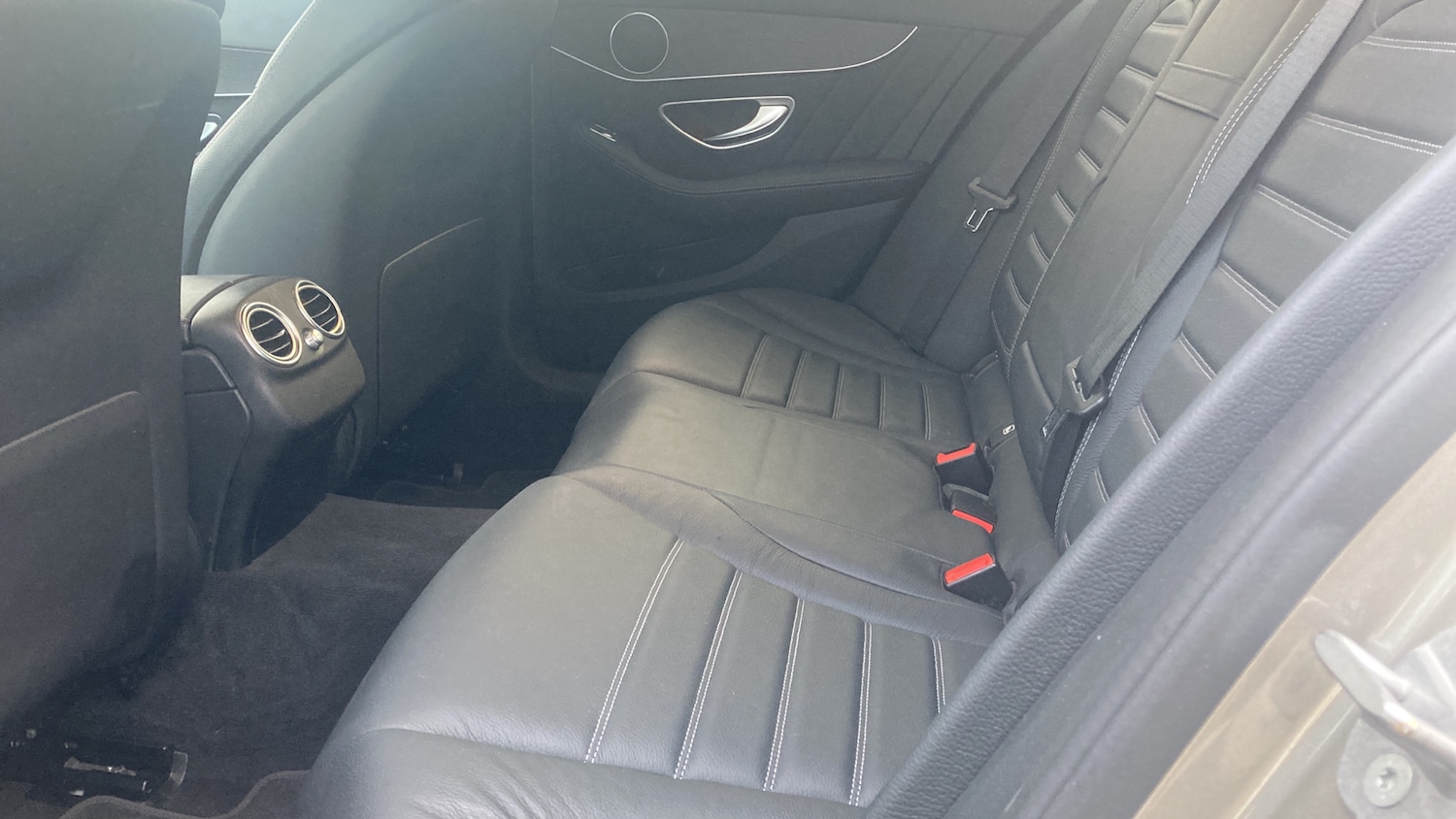 Used Mercedes-Benz C Class 2021 for sale - 76653141: Photo 16