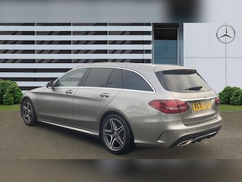 Used Mercedes-Benz C Class 2021 for sale - 76653141: Photo