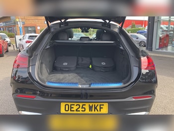 Used Mercedes-Benz GLE 2025 for sale - 76265946: Photo