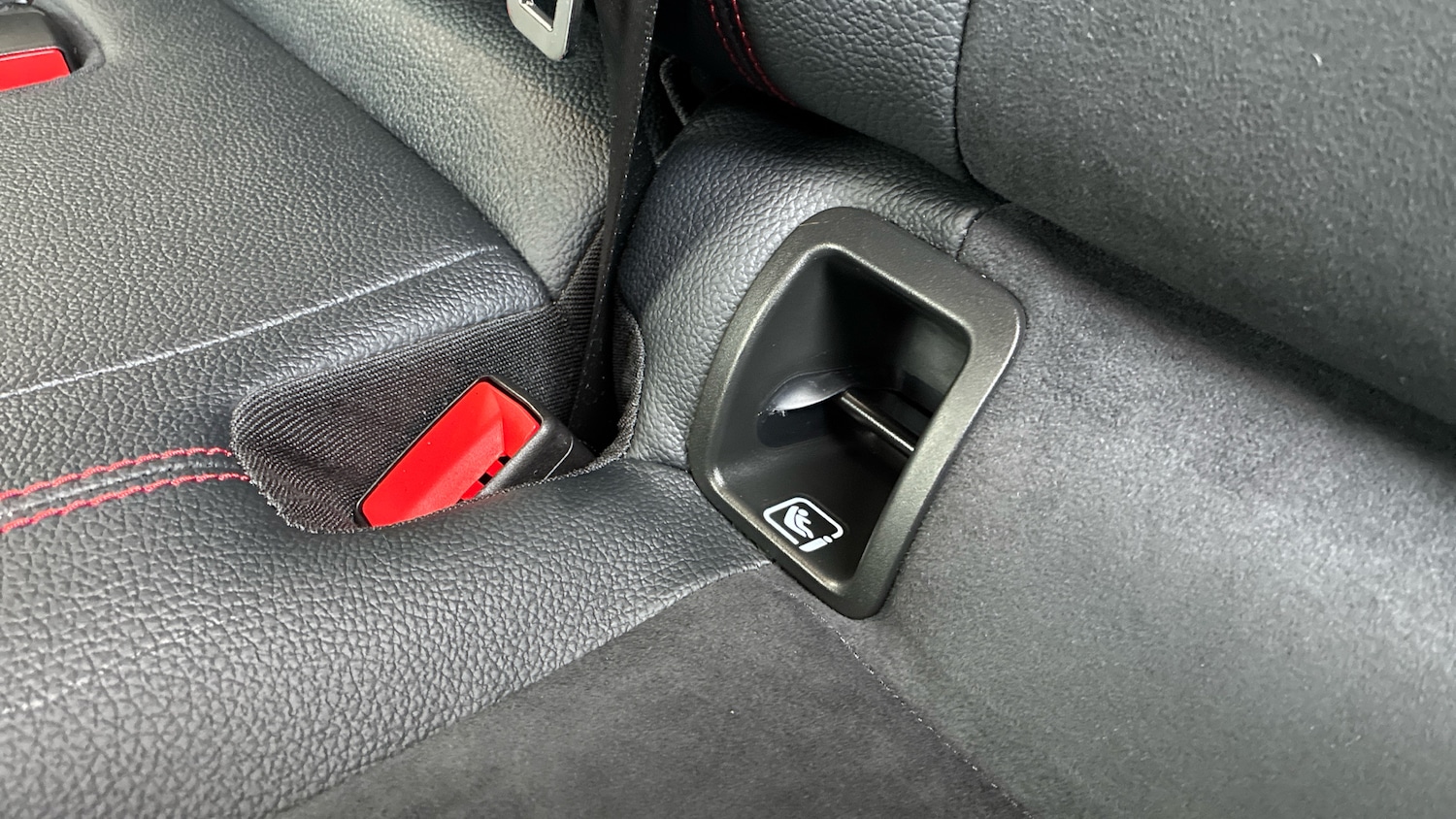 Used Mercedes-Benz GLA 2024 for sale - 77871976: Photo 17