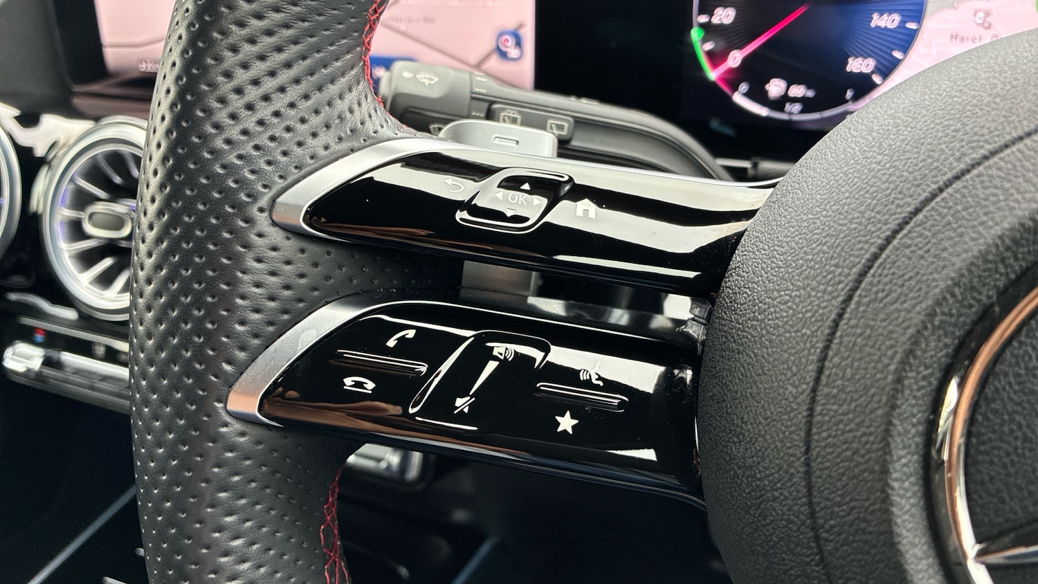 Used Mercedes-Benz GLA 2024 for sale - 77871976: Photo 35