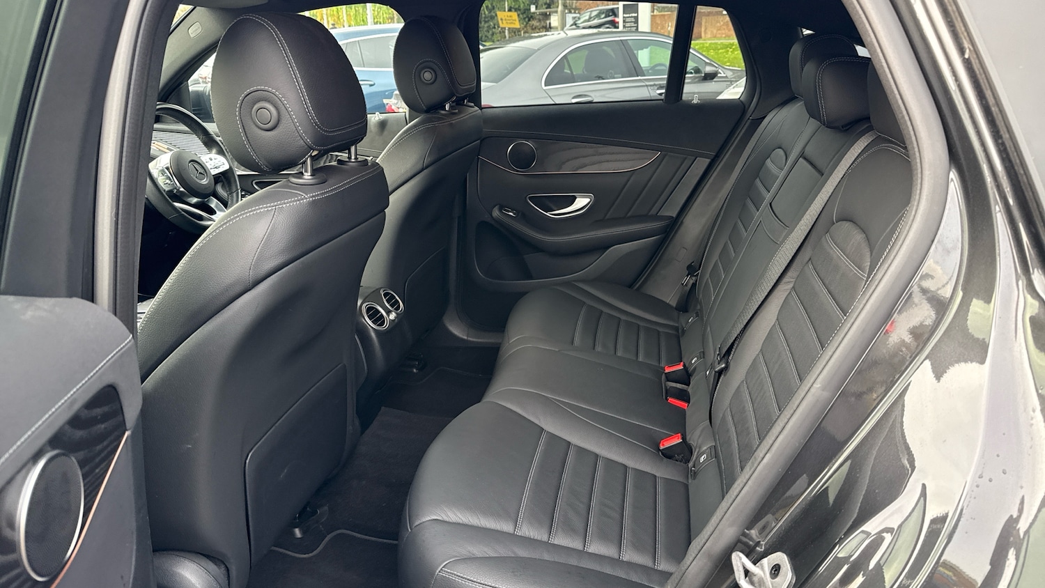 Used Mercedes-Benz EQC 2022 for sale - 76565368: Photo 16