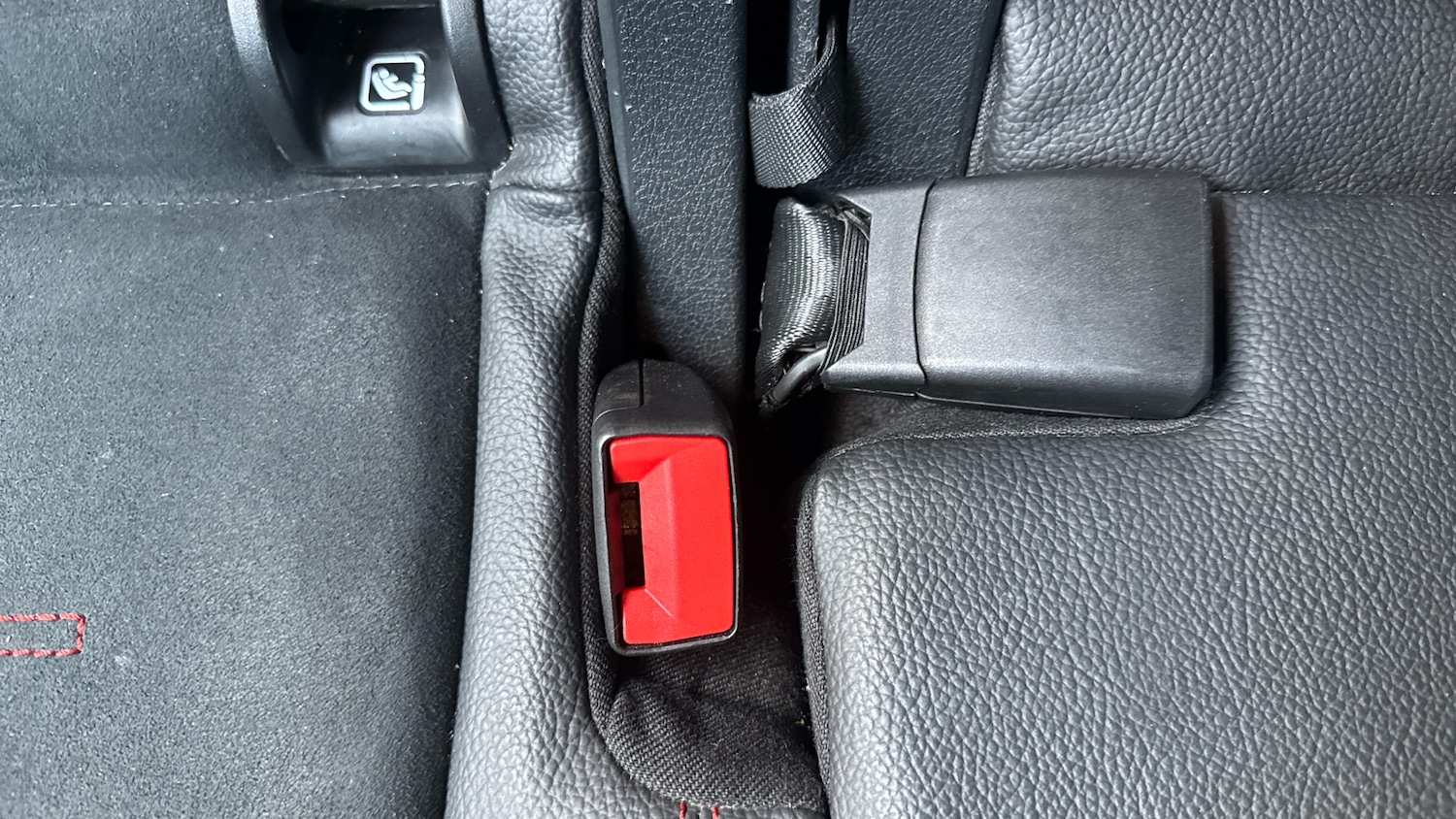 Used Mercedes-Benz GLB 2021 for sale - 76779261: Photo 17