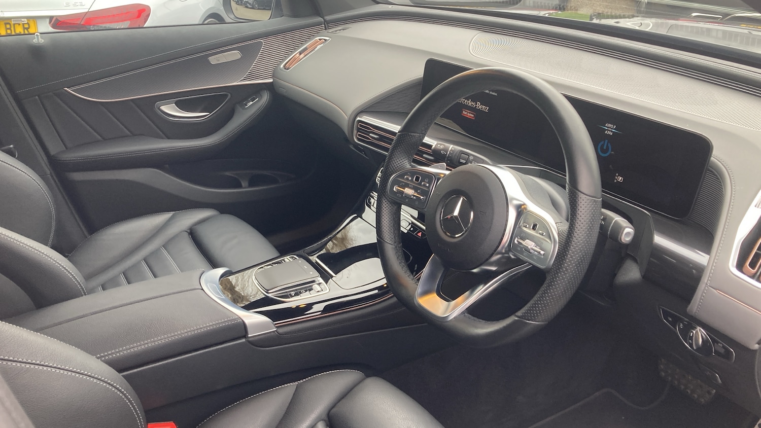 Used Mercedes-Benz EQC 2023 for sale - 77640015: Photo 11