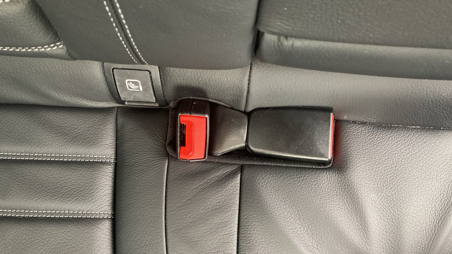 Used Mercedes-Benz EQC 2023 for sale - 77640015: Photo 17