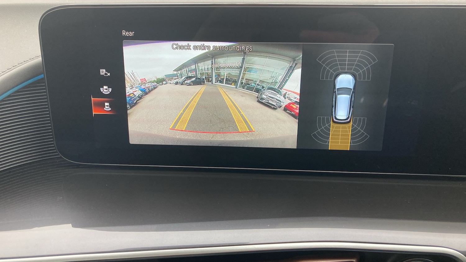 Used Mercedes-Benz EQC 2023 for sale - 77640015: Photo 30