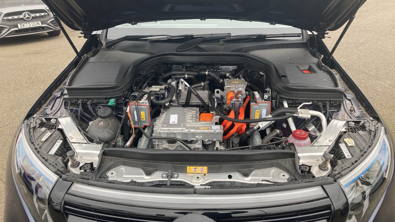 Used Mercedes-Benz EQC 2023 for sale - 77640015: Photo 8