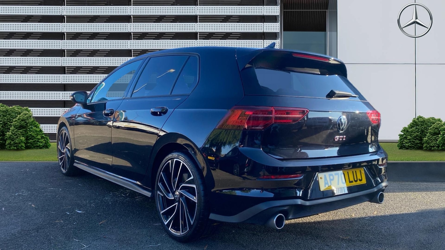 Used Volkswagen Golf 2020 for sale - 76663606: Photo 2