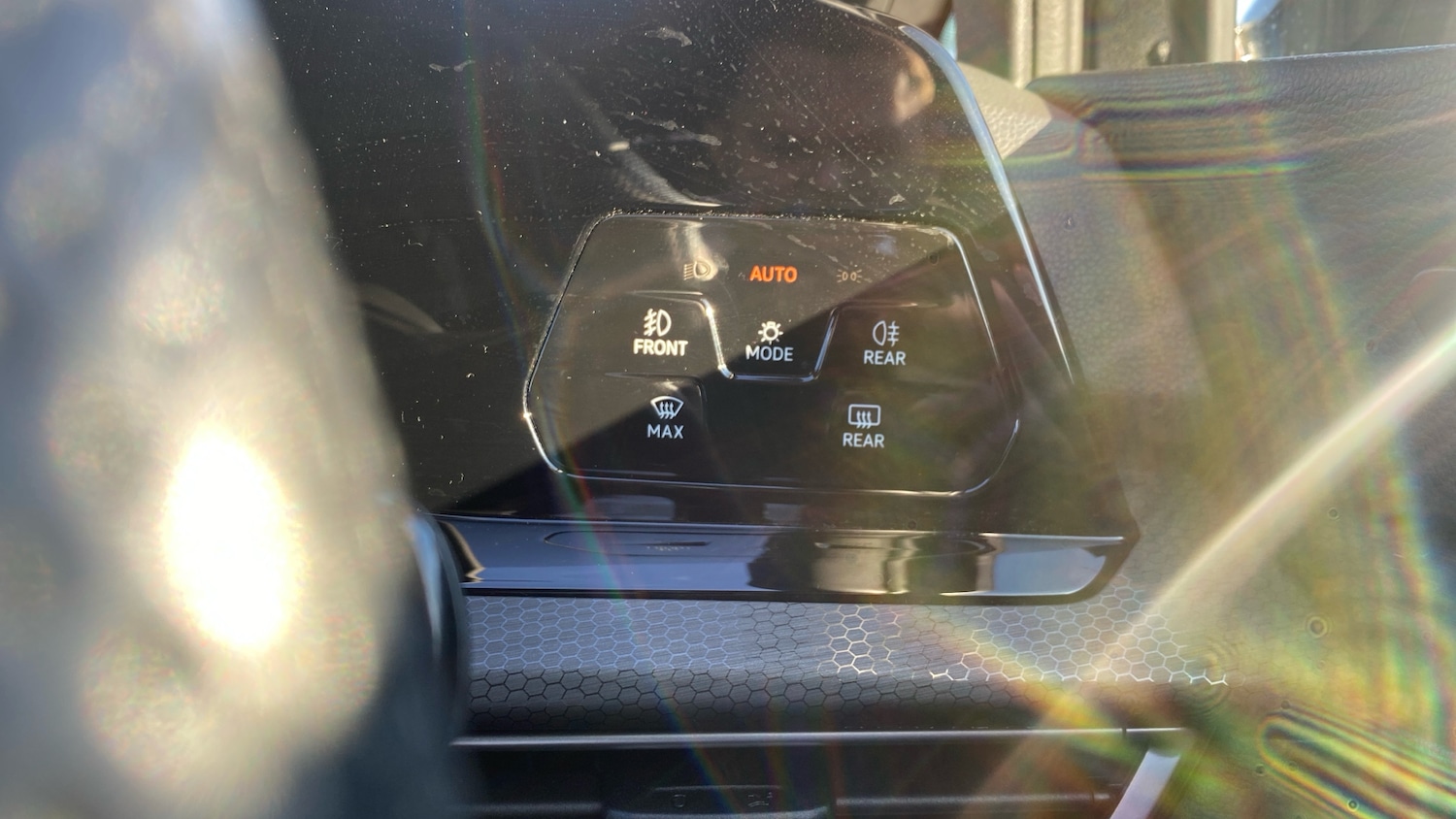 Used Volkswagen Golf 2020 for sale - 76663606: Photo 23