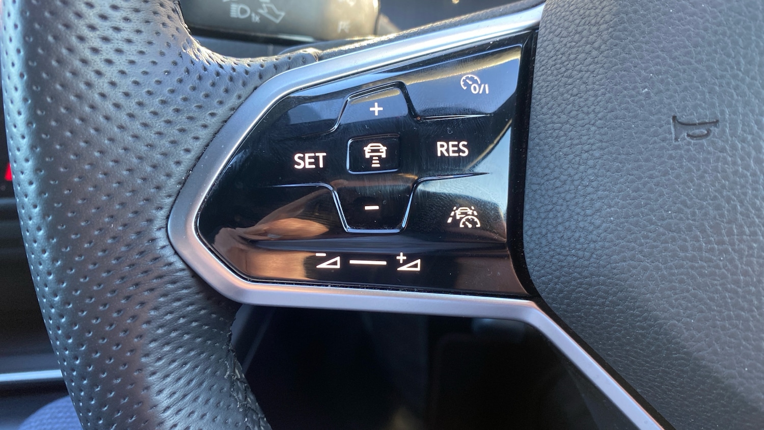 Used Volkswagen Golf 2020 for sale - 76663606: Photo 36