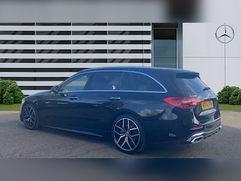 Used Mercedes-Benz C Class 2024 for sale - 76627811: Photo