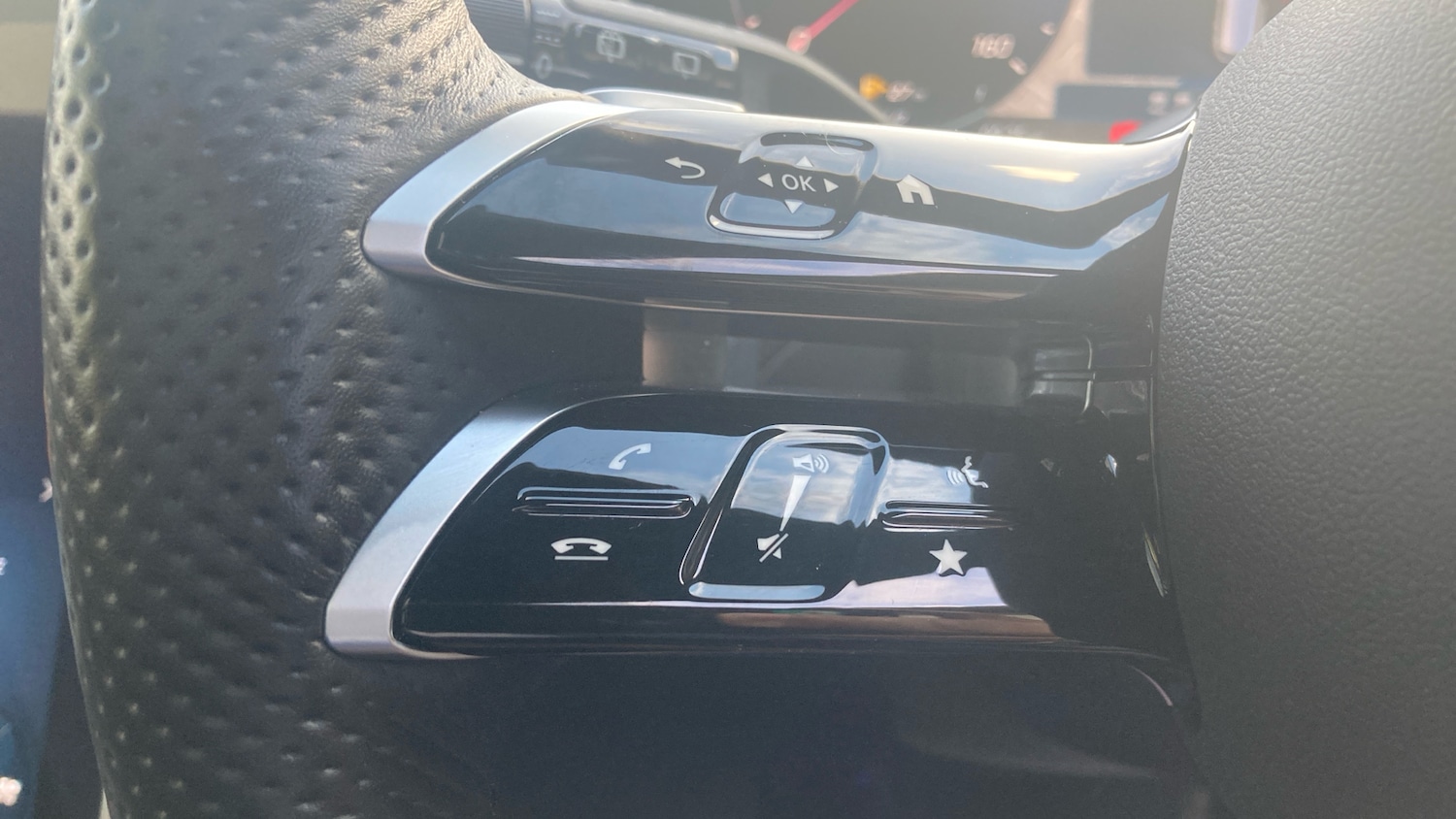 Used Mercedes-Benz C Class 2024 for sale - 76627811: Photo 34