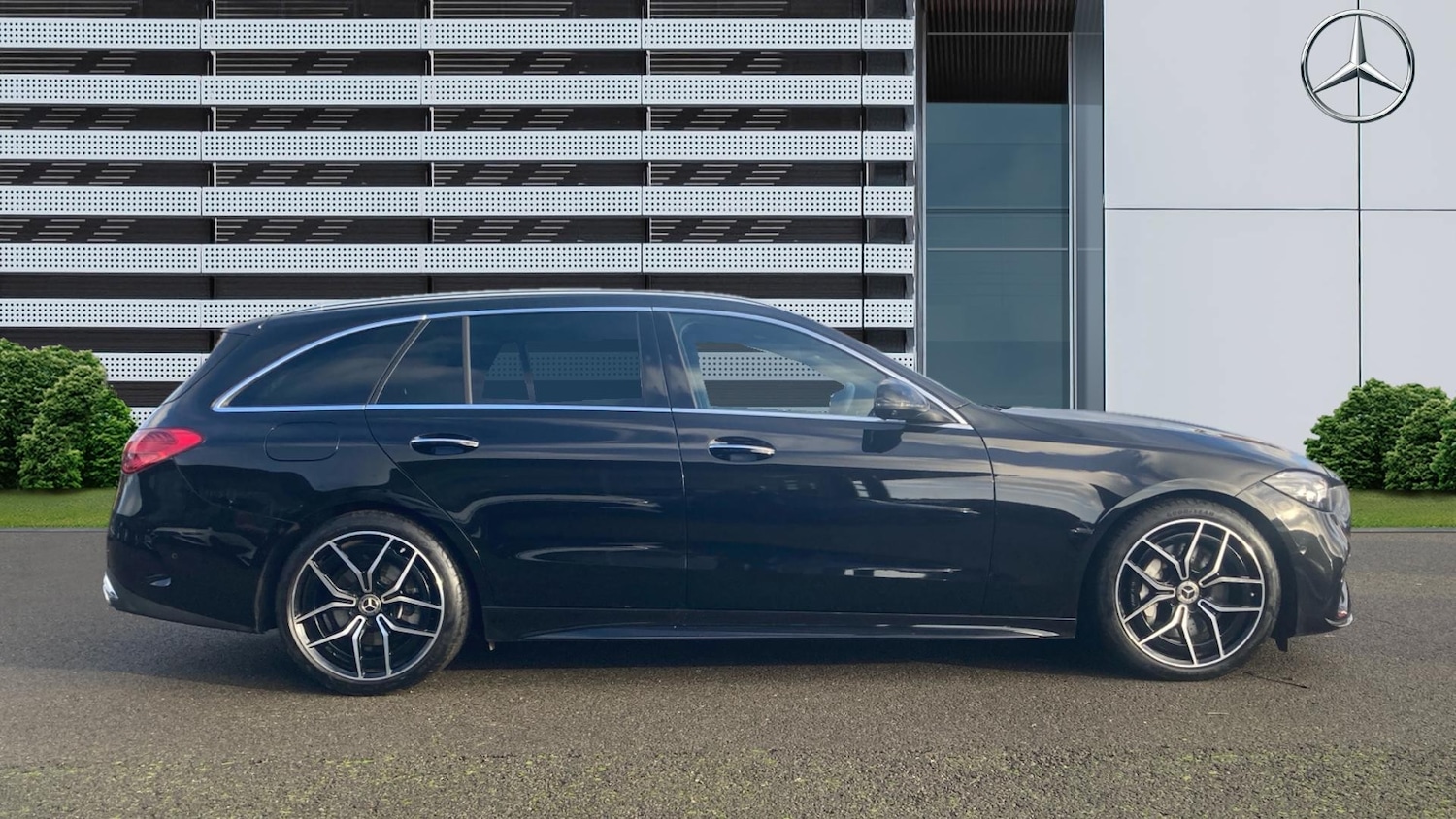 Used Mercedes-Benz C Class 2024 for sale - 76627811: Photo 5