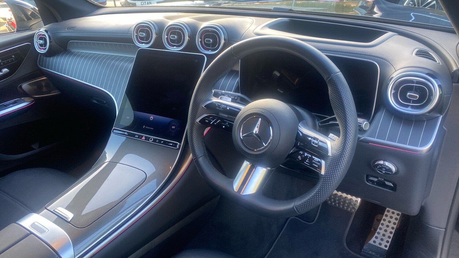 Used Mercedes-Benz GLC 2025 for sale - 77432543: Photo 11