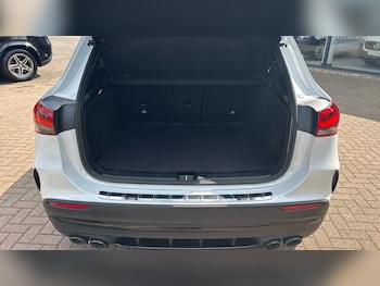 Used Mercedes-Benz GLA 2023 for sale - 78389542: Photo