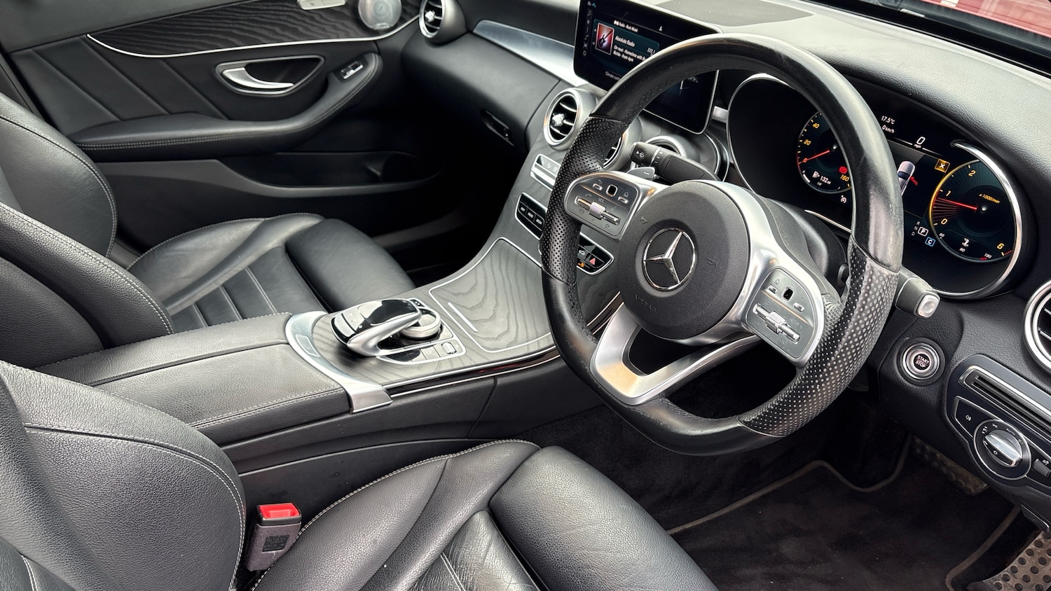 Used Mercedes-Benz C Class 2019 for sale - 76196406: Photo 11