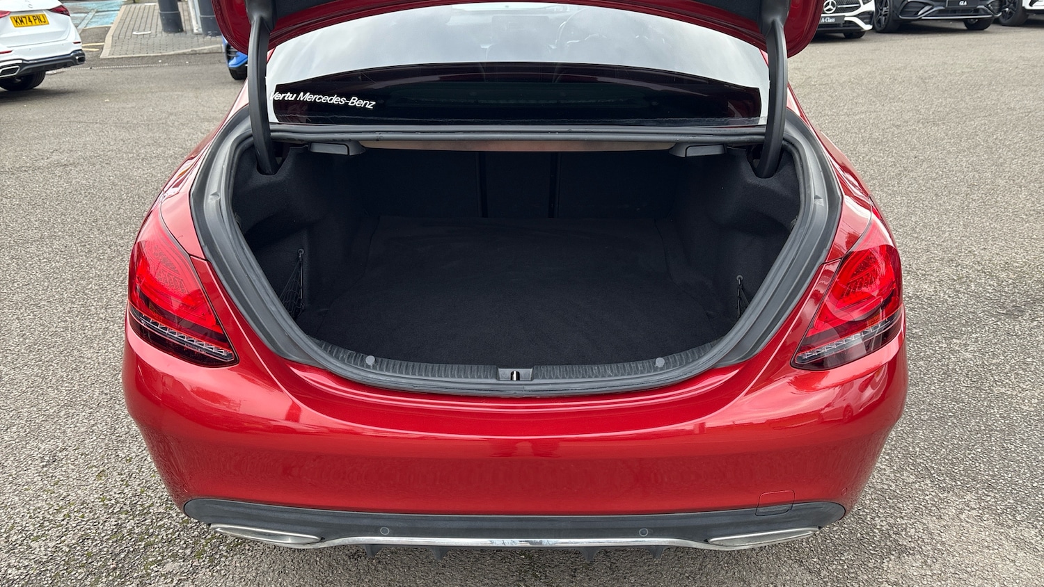 Used Mercedes-Benz C Class 2019 for sale - 76196406: Photo 4
