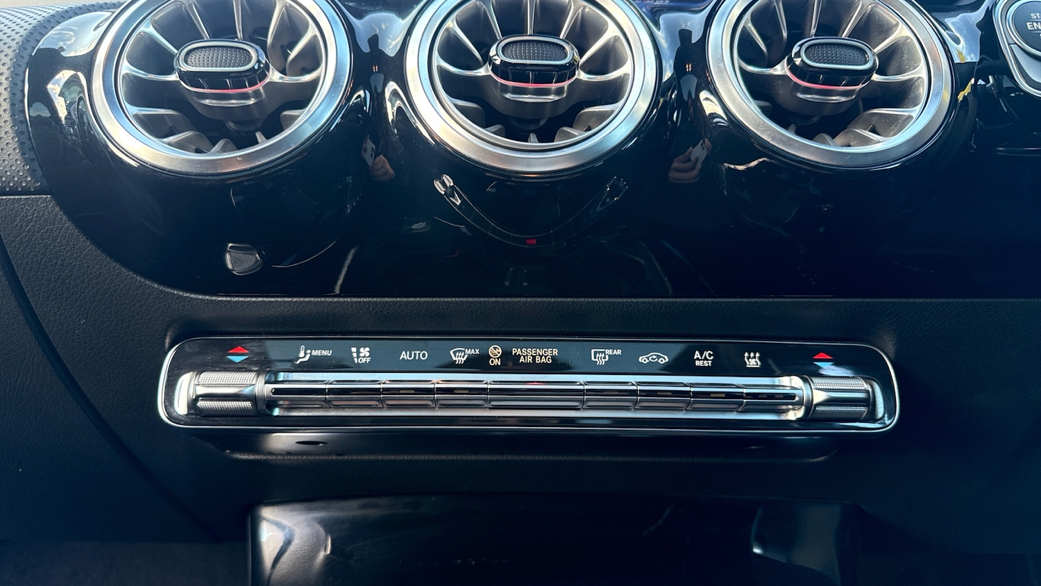 Used Mercedes-Benz CLA 2023 for sale - 76891586: Photo 27