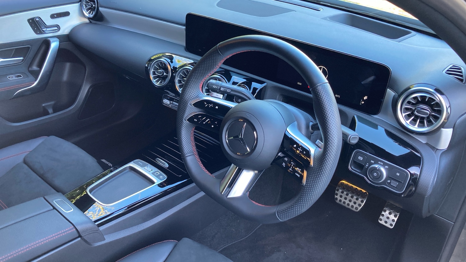 Used Mercedes-Benz A-Class 2025 for sale - 77619778: Photo 11