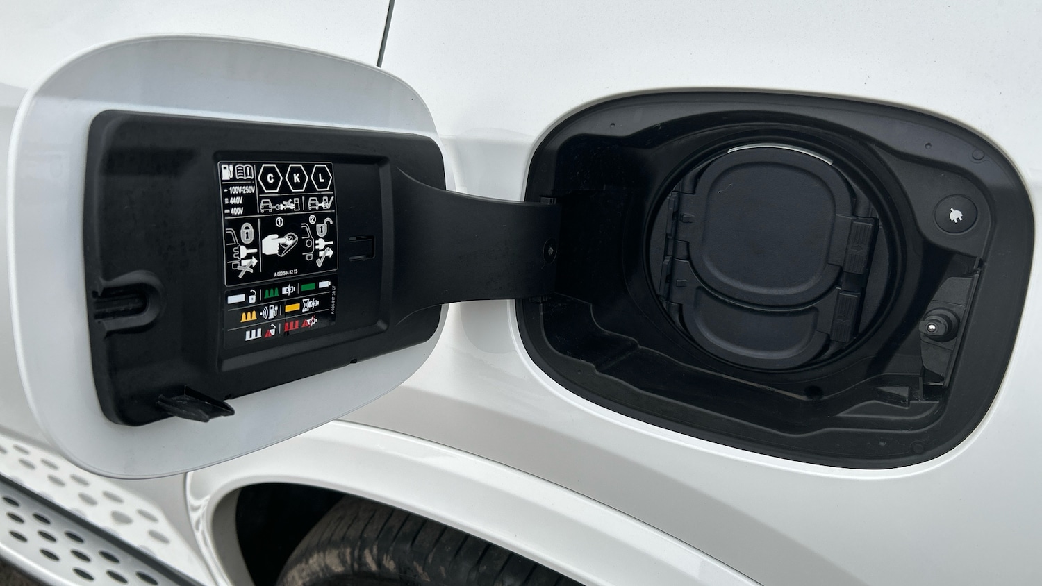 Used Mercedes-Benz GLC 2025 for sale - 78031406: Photo 46