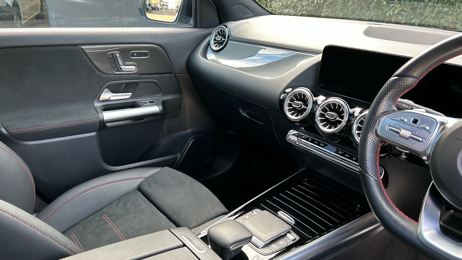 Used Mercedes-Benz GLA 2023 for sale - 77847640: Photo 14