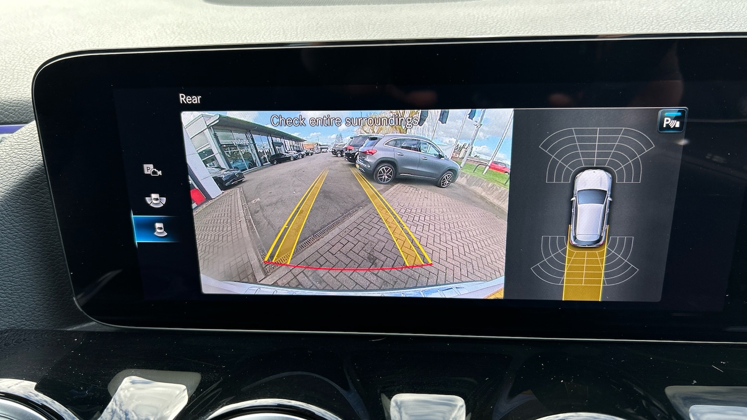 Used Mercedes-Benz GLA 2023 for sale - 77847640: Photo 37