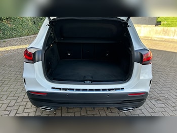 Used Mercedes-Benz GLA 2023 for sale - 77847640: Photo