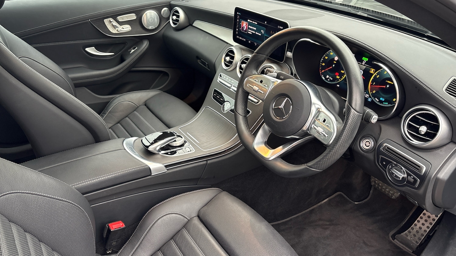 Used Mercedes-Benz C Class 2023 for sale - 76640045: Photo 11